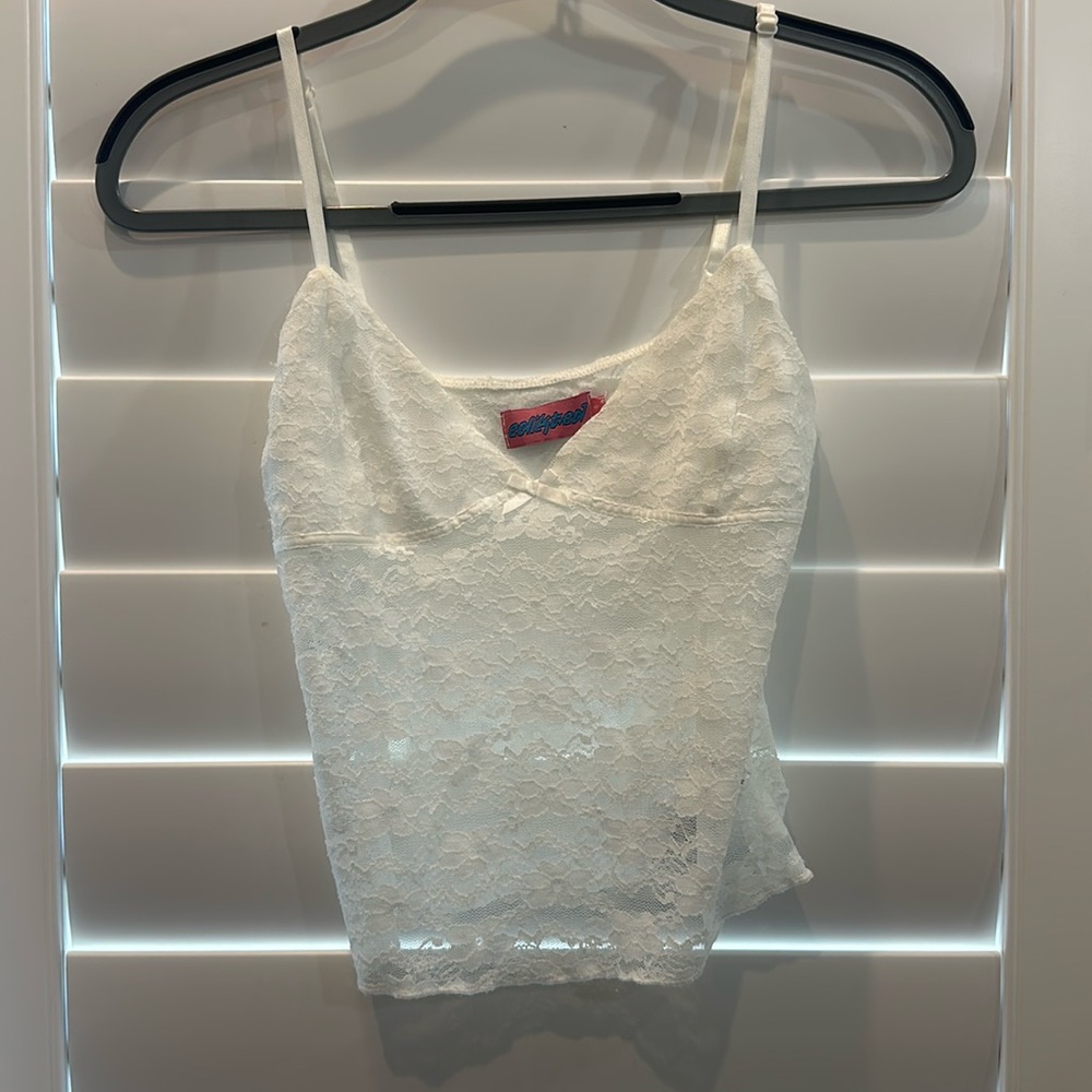 White lace Edikted tank
